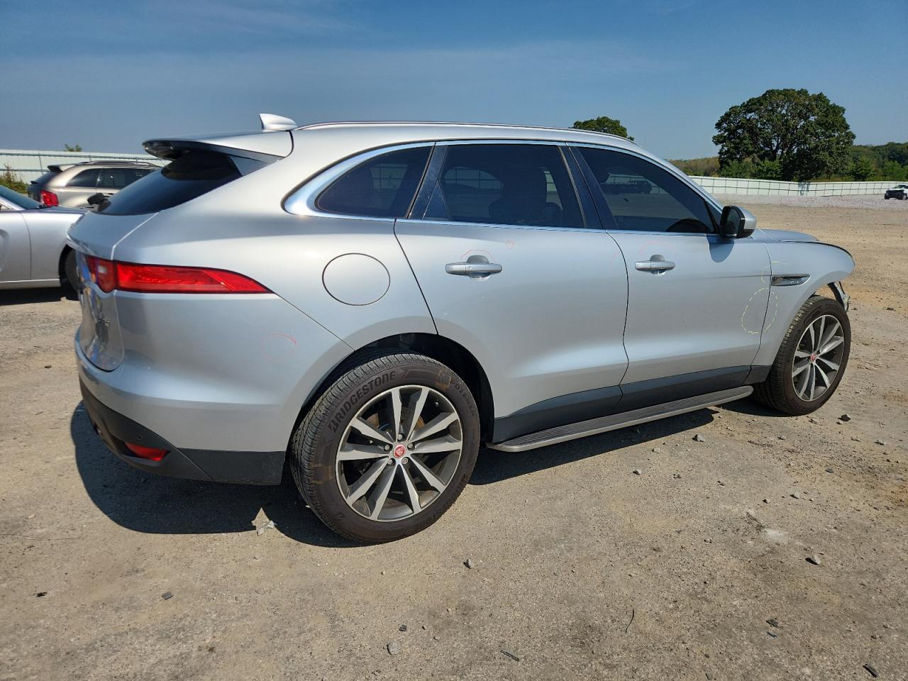 2018 JAGUAR F-Pace
