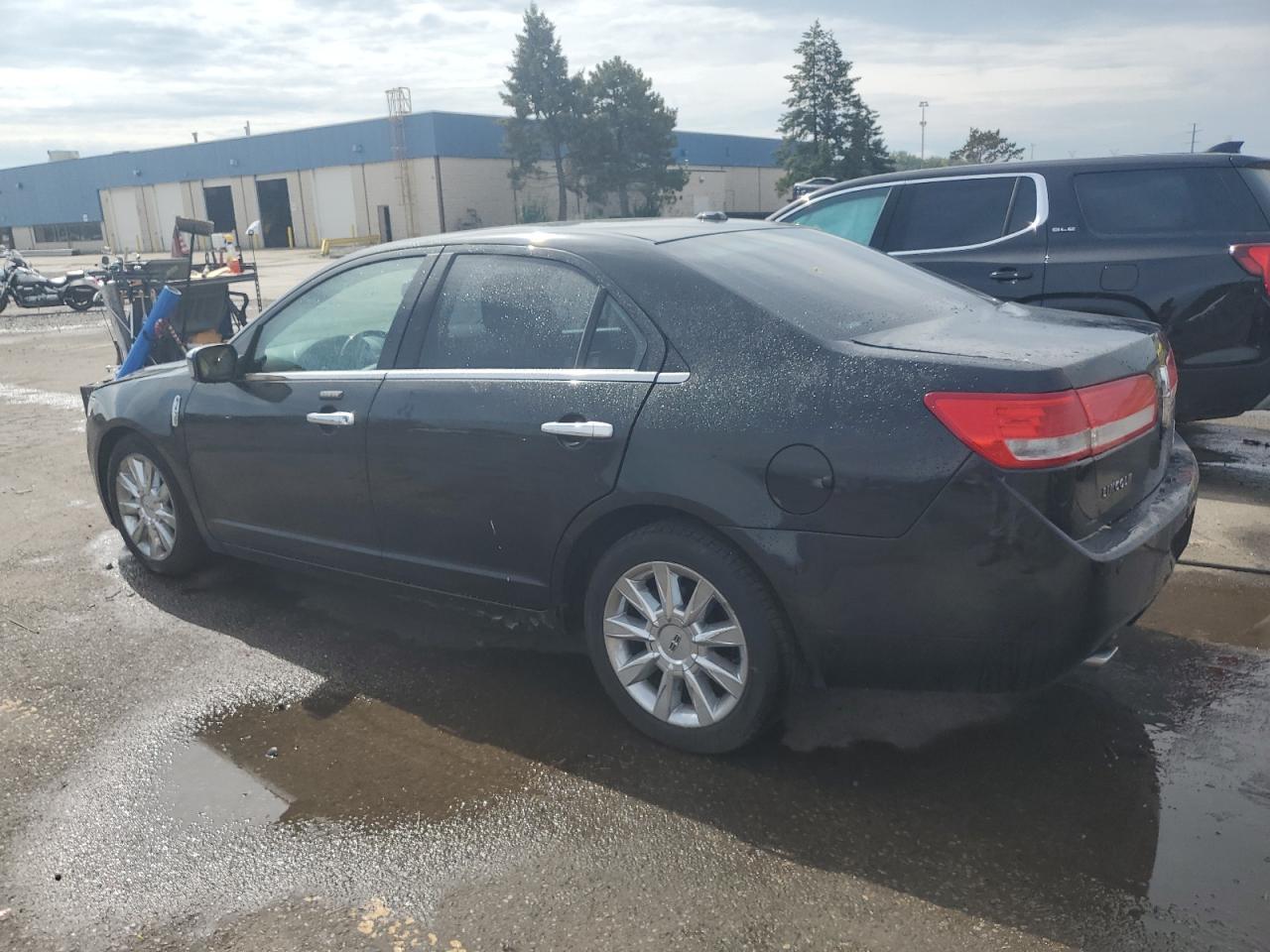 2010 LINCOLN MKZ