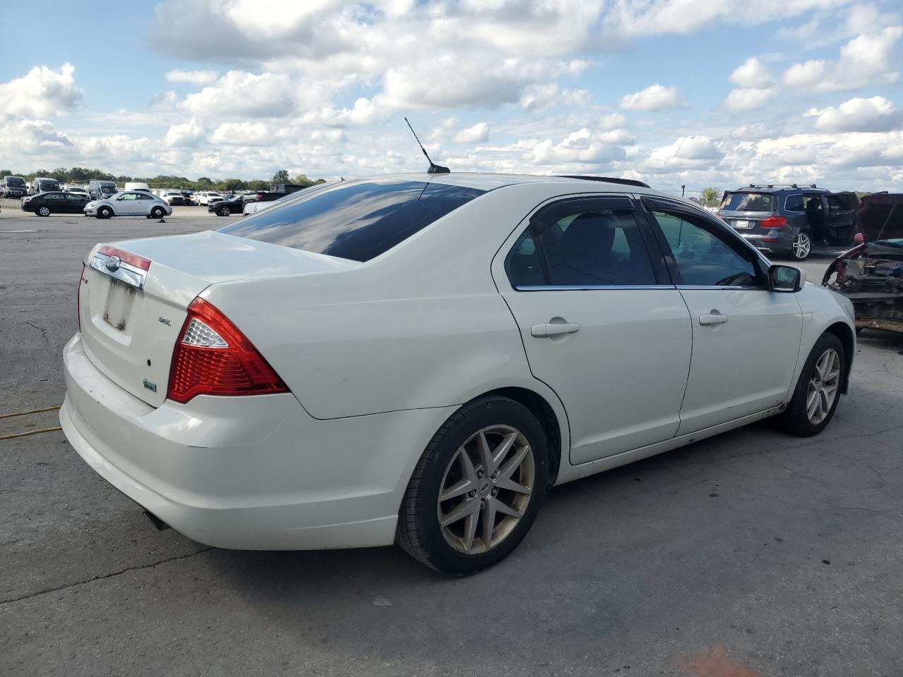 2010 FORD FUSION