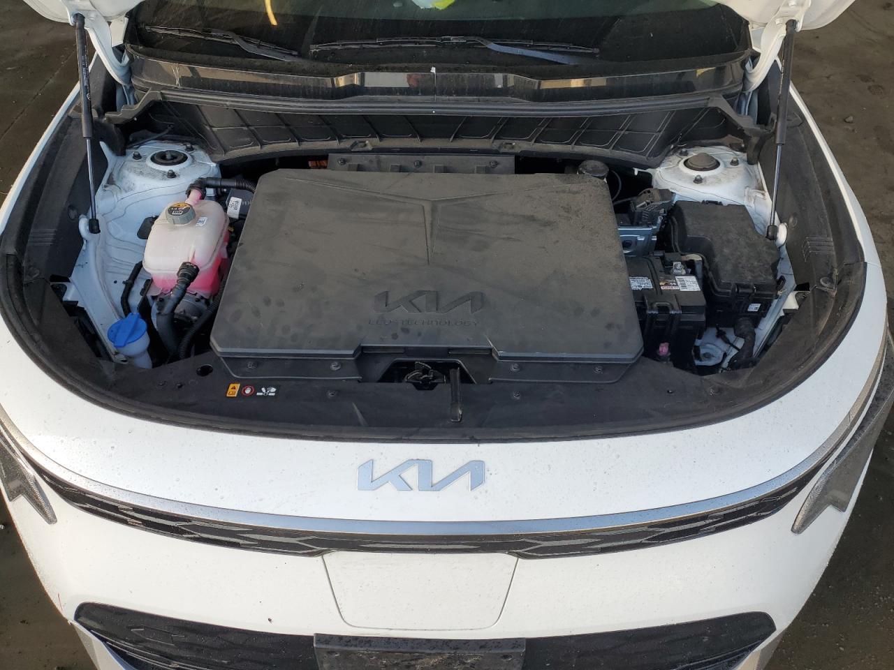 2023 KIA Niro