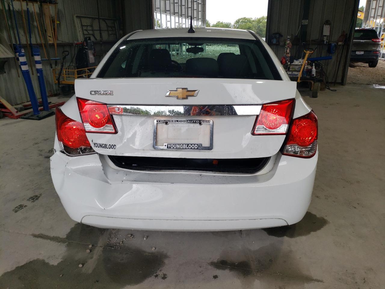 2011 CHEVROLET CRUZE