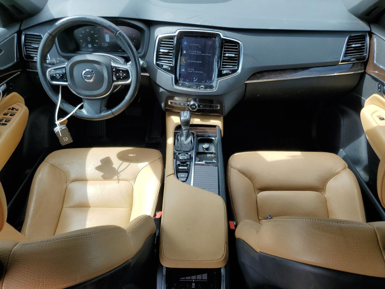 2016 VOLVO XC90