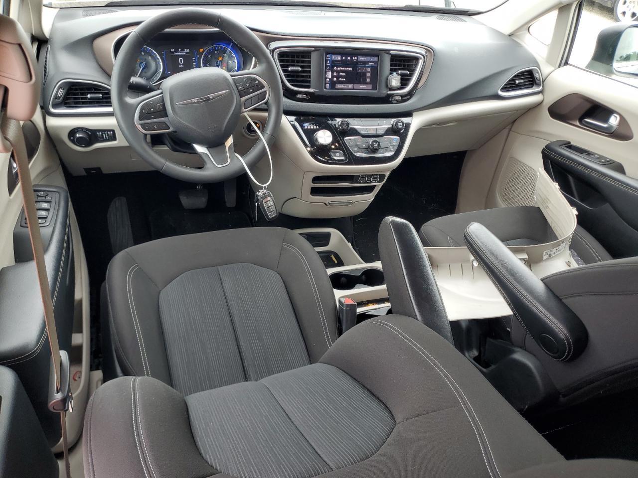 2023 CHRYSLER Voyager