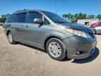 2013 TOYOTA SIENNA