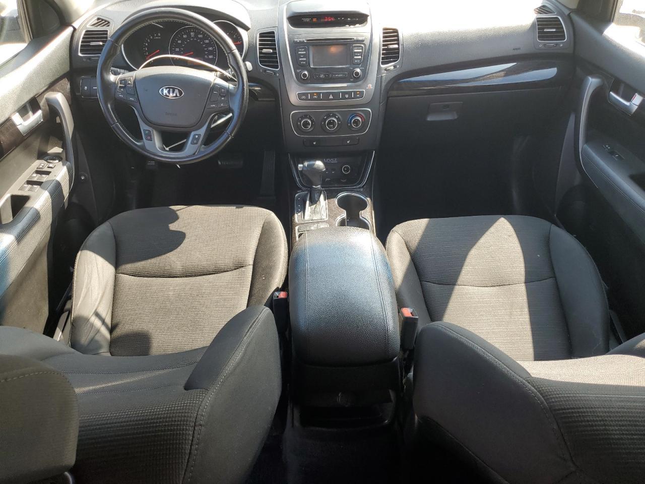2015 KIA SORENTO