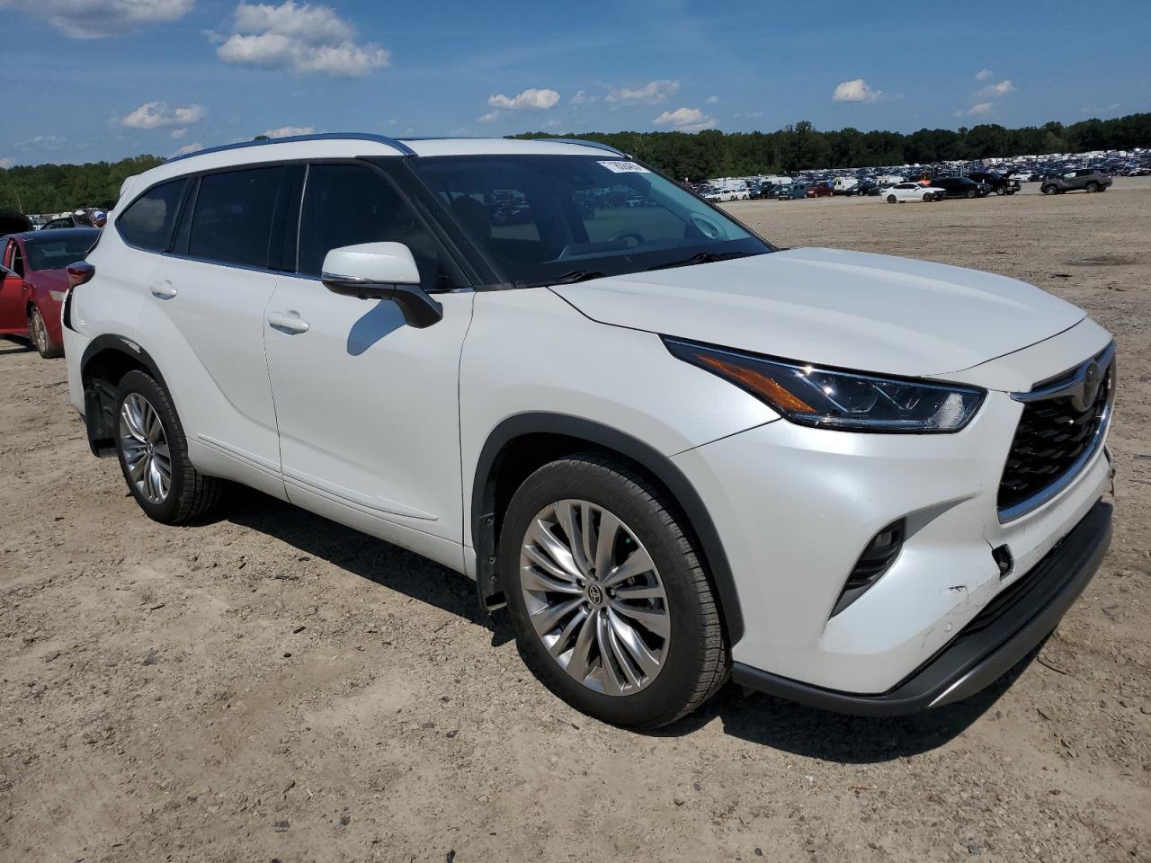 2023 TOYOTA HIGHLANDER