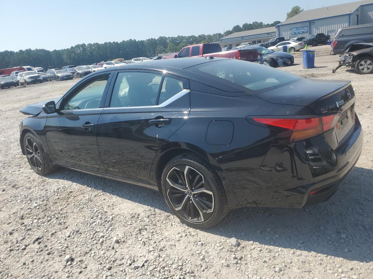 2024 NISSAN ALTIMA