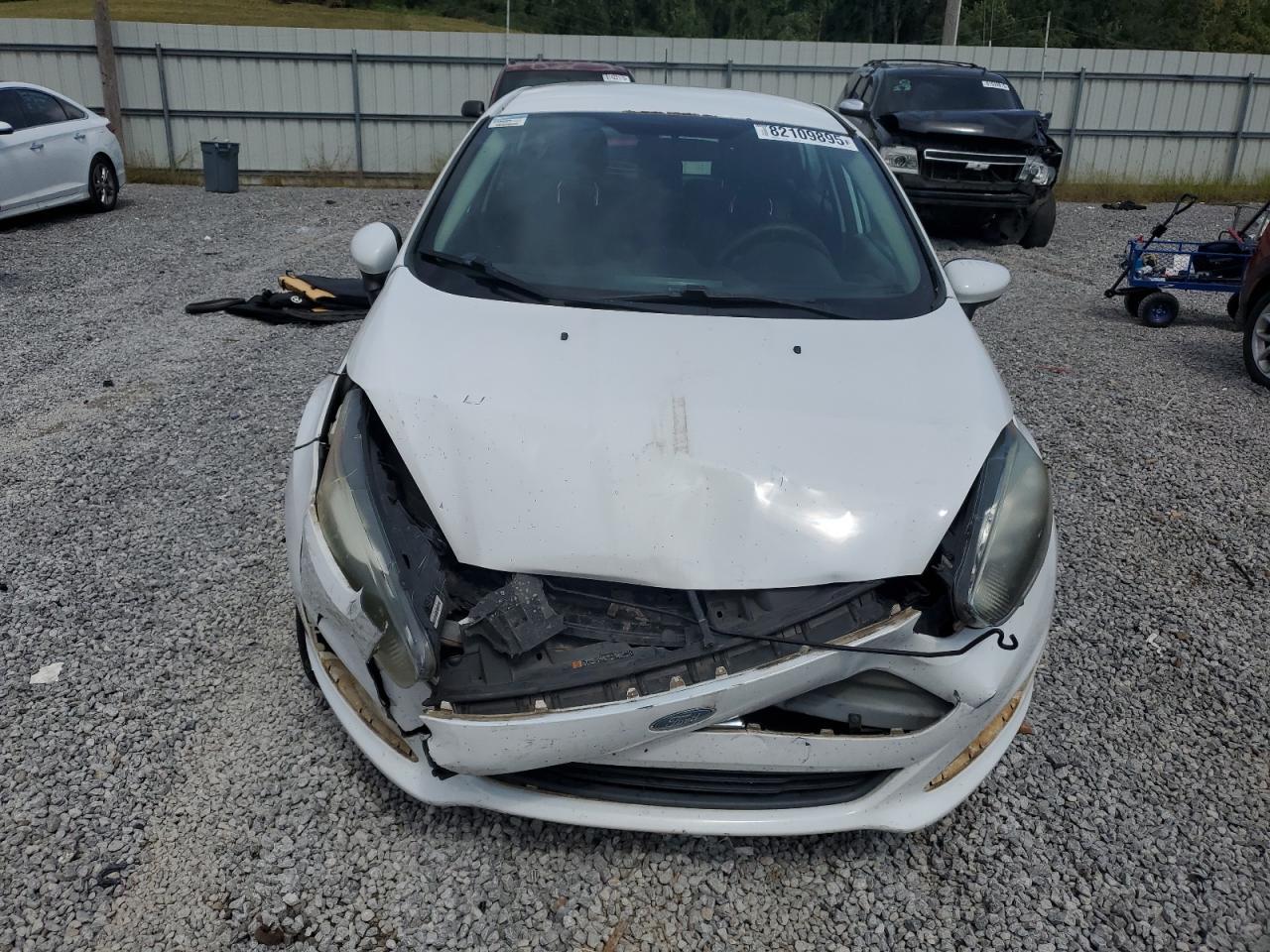 2016 FORD Fiesta