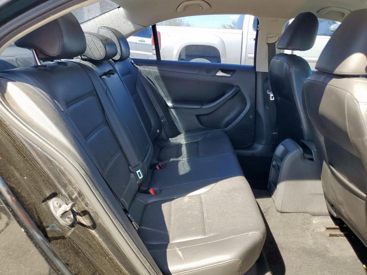 2014 VOLKSWAGEN JETTA