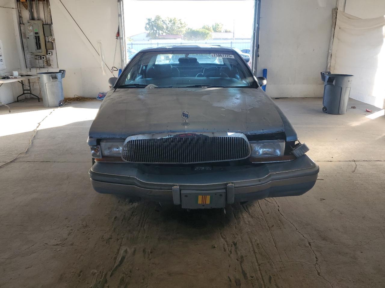 1992 BUICK Roadmaster