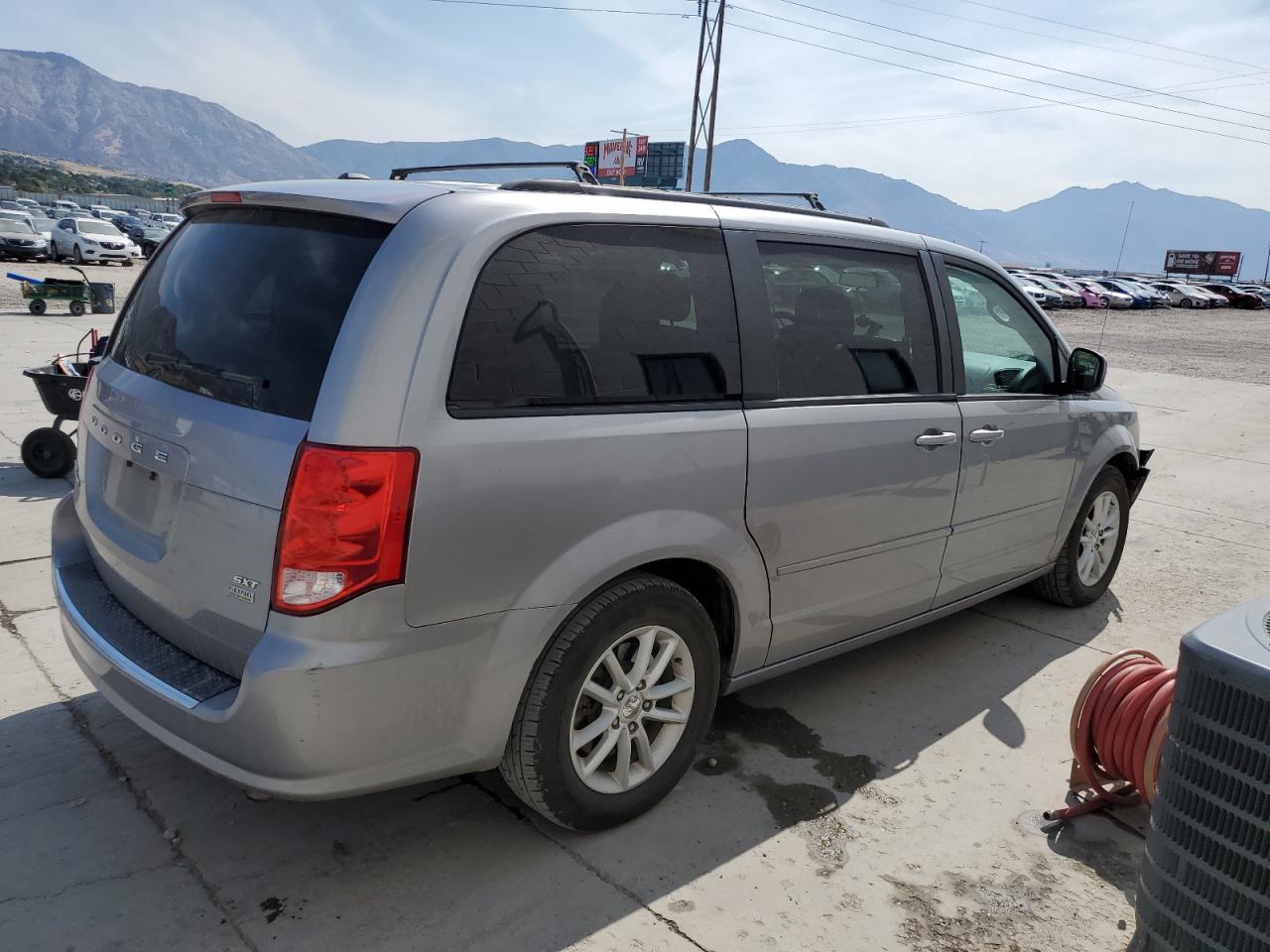 2016 DODGE GRAND CARAVAN