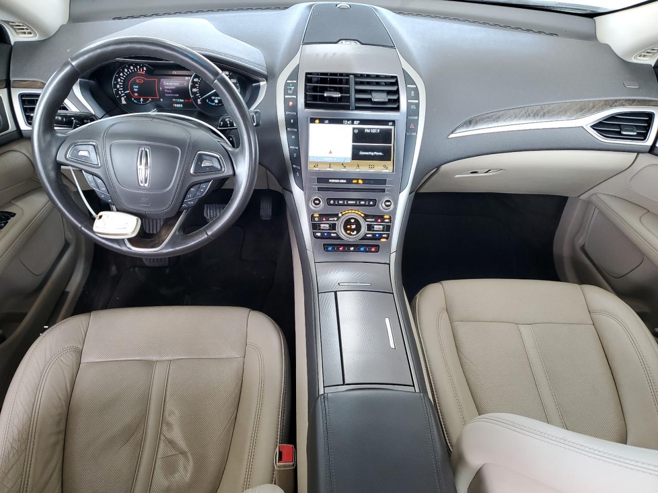 2017 LINCOLN MKZ