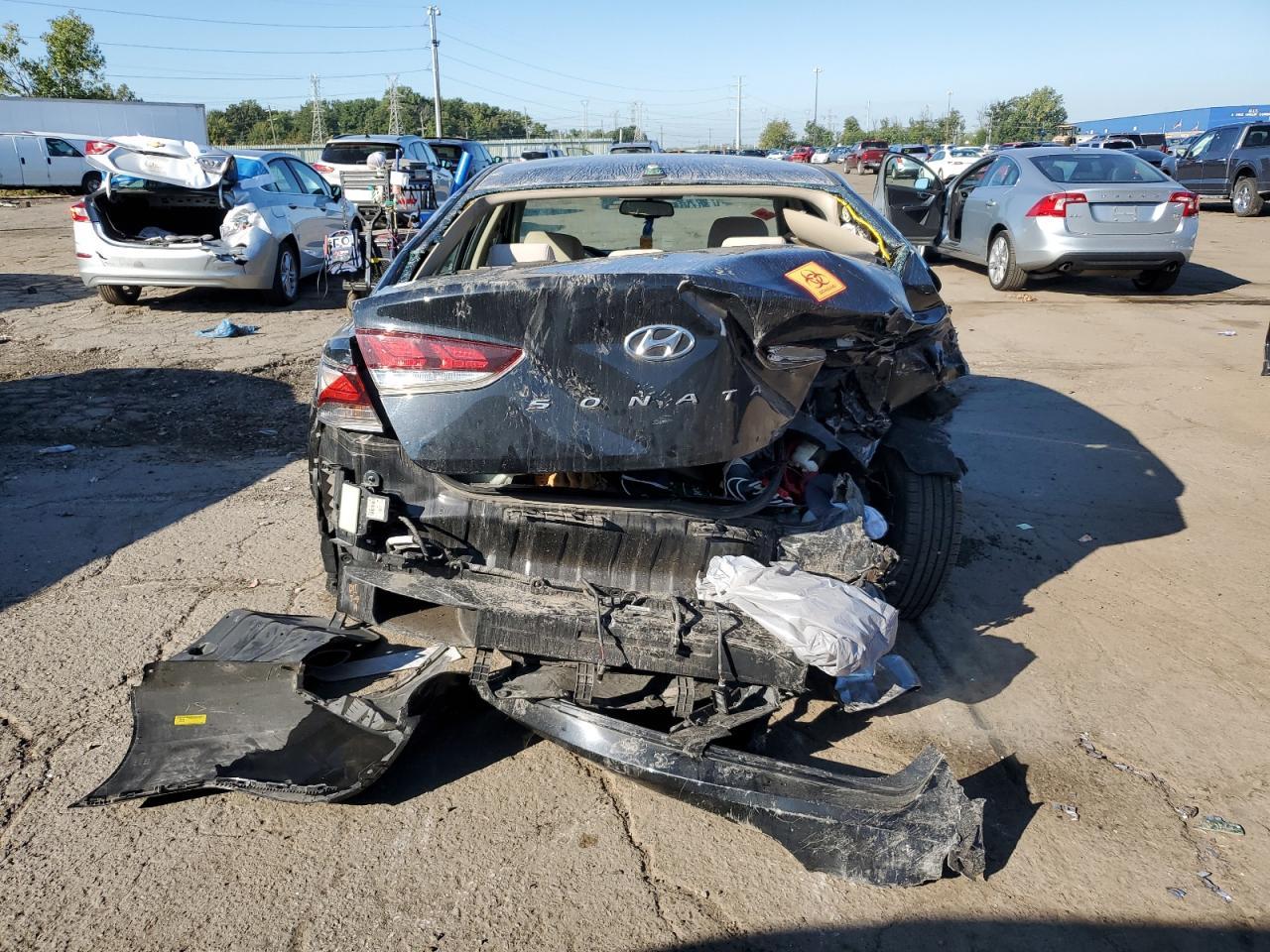 2018 HYUNDAI SONATA