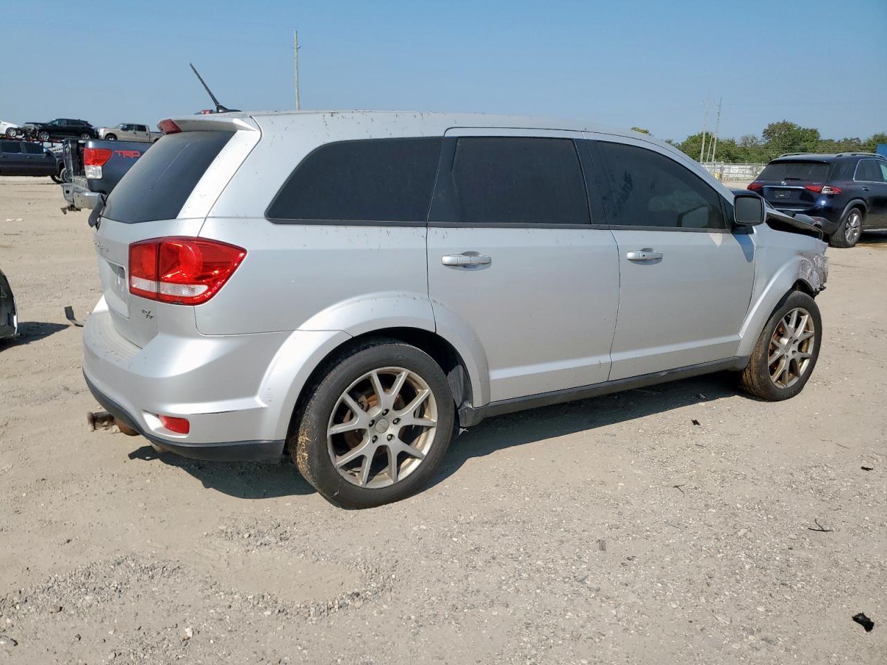 2011 DODGE JOURNEY