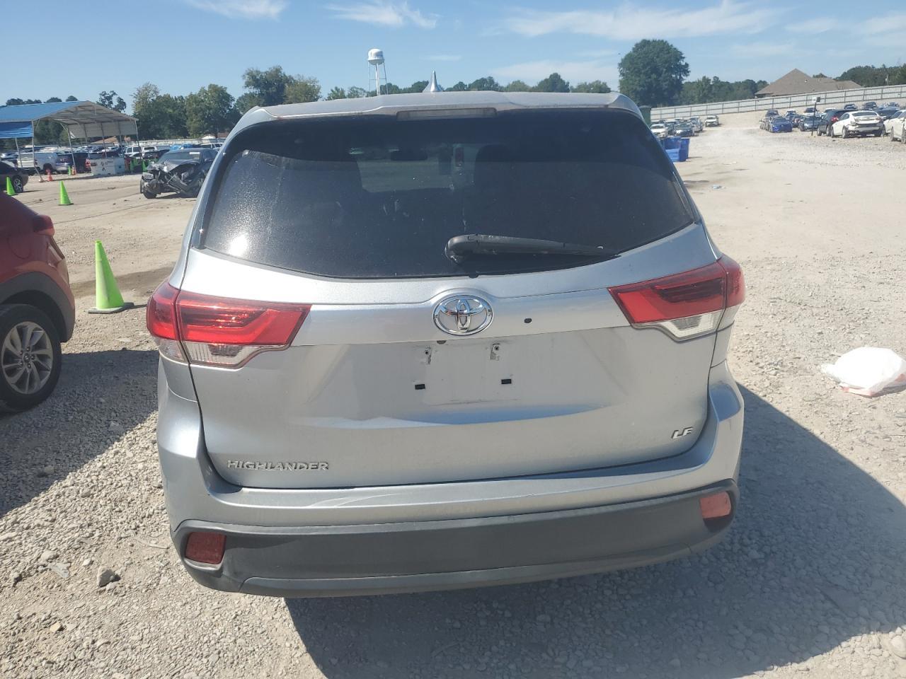 2018 TOYOTA HIGHLANDER