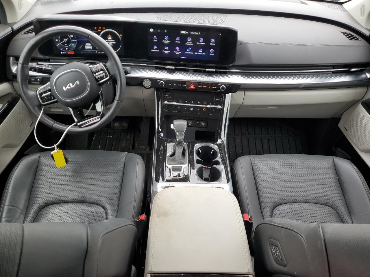 2024 KIA Carnival