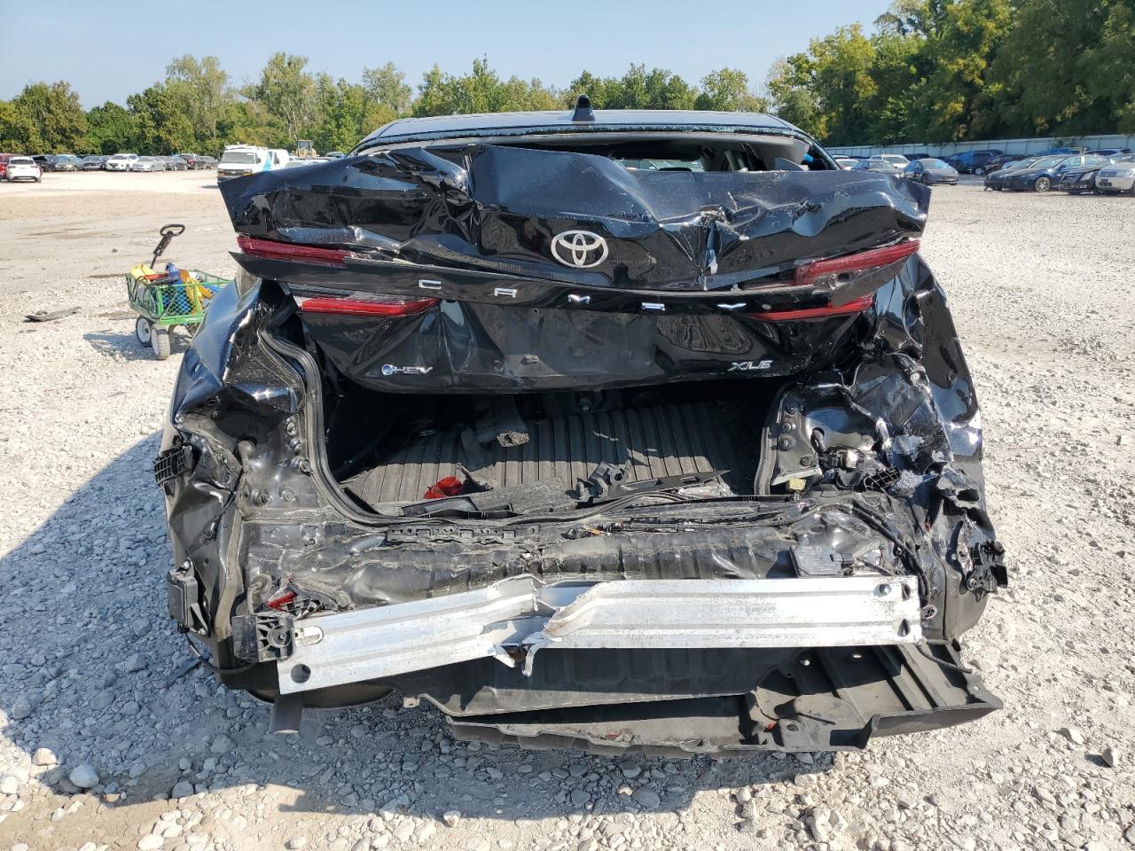2025 TOYOTA CAMRY