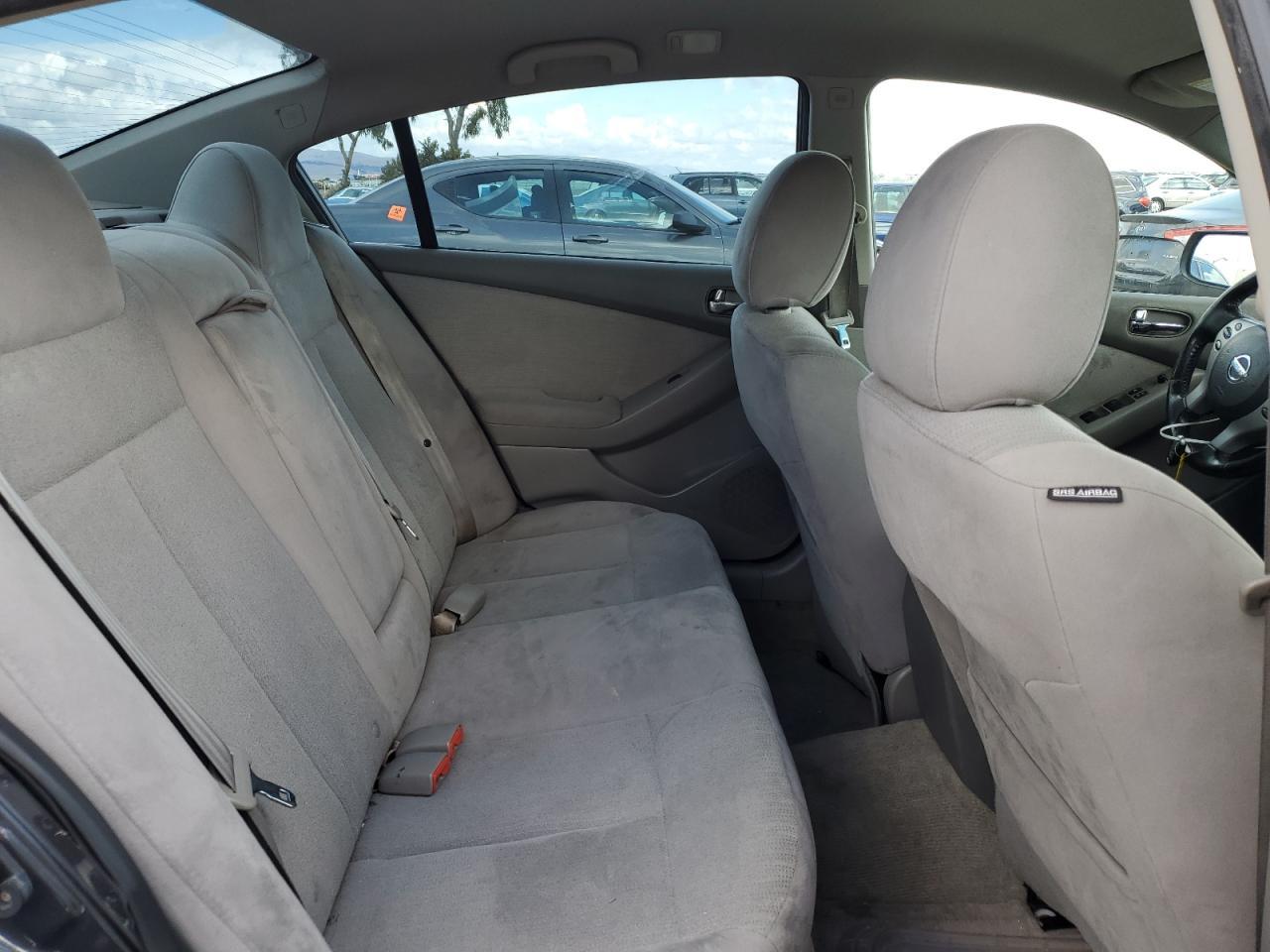 2012 NISSAN ALTIMA