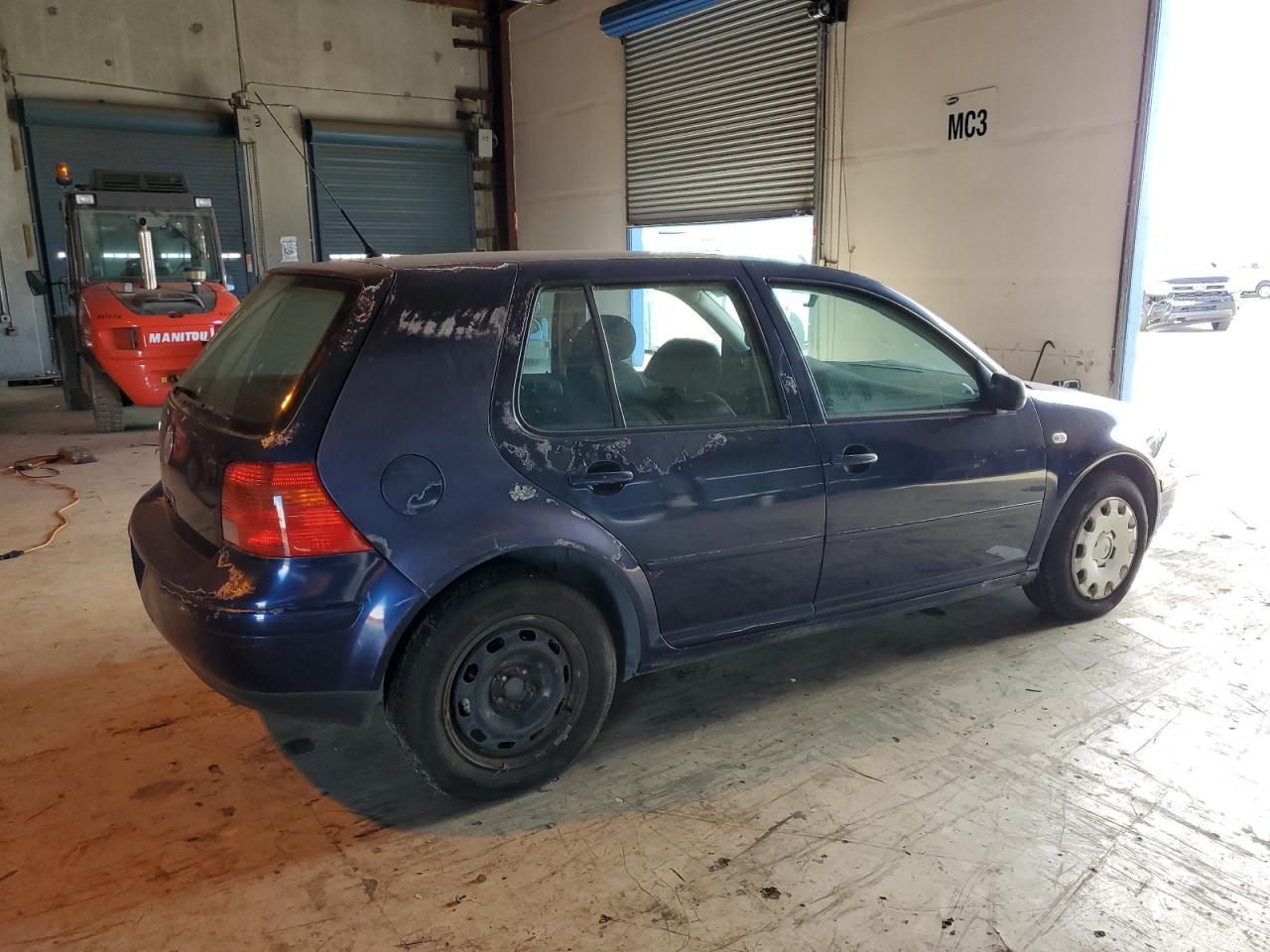 2003 VOLKSWAGEN GOLF