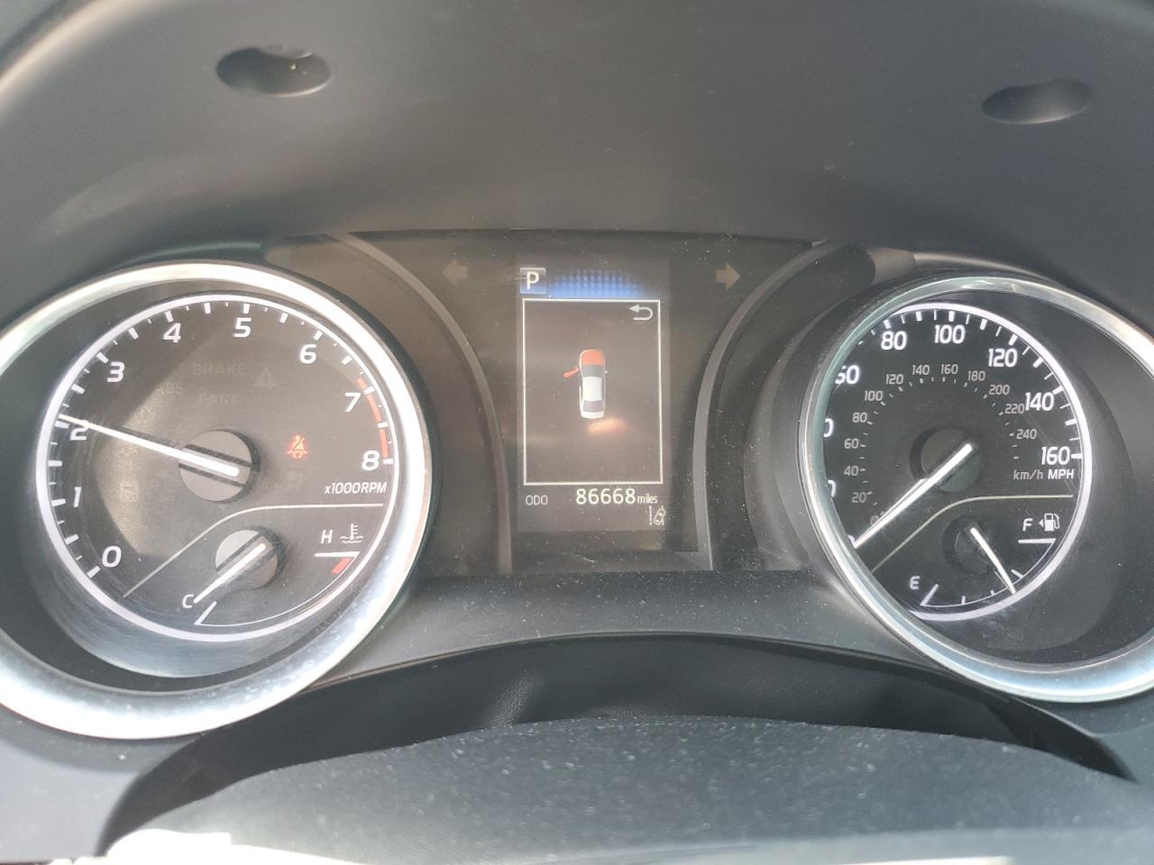 2018 TOYOTA CAMRY