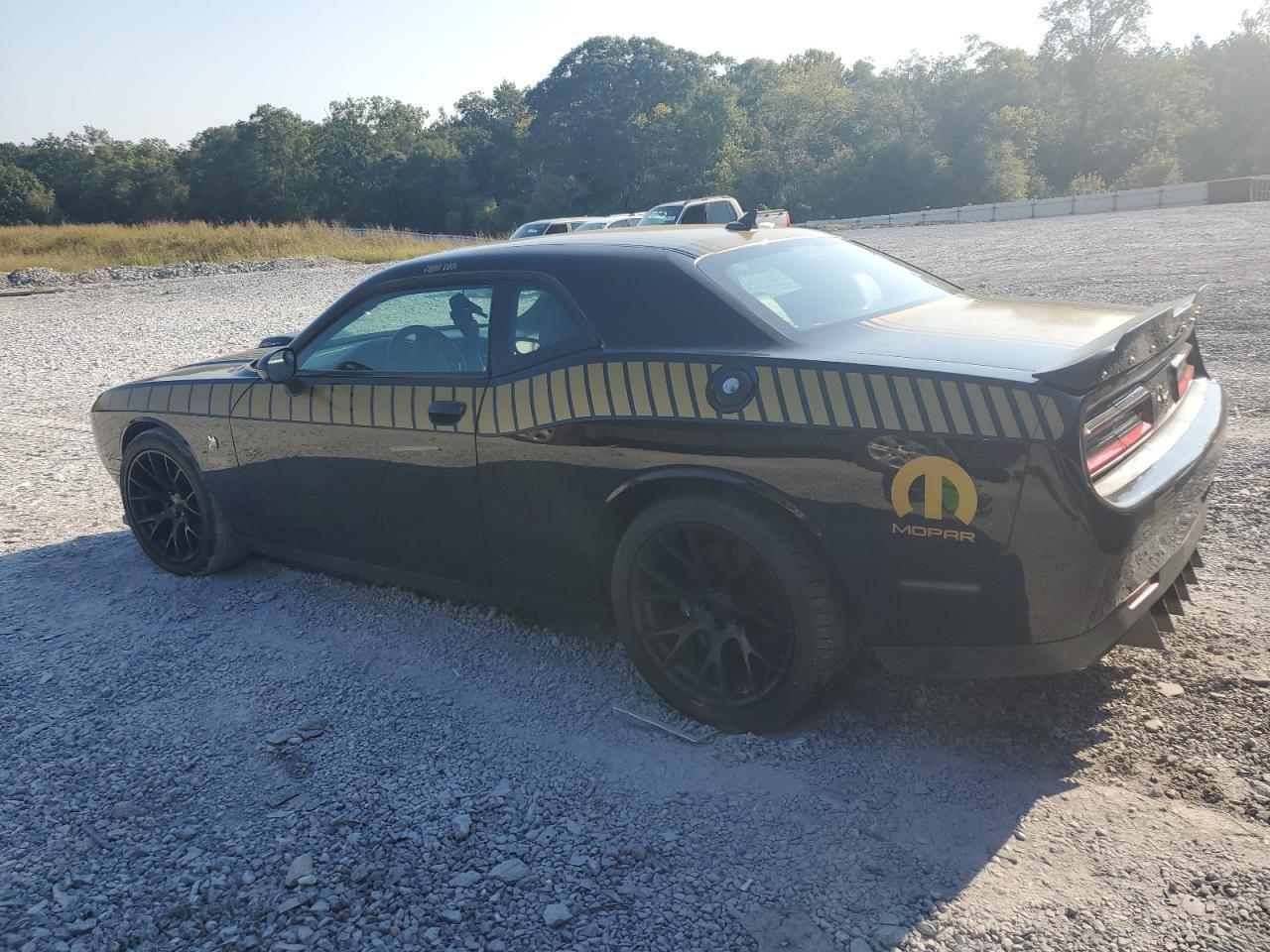 2016 DODGE Challenger
