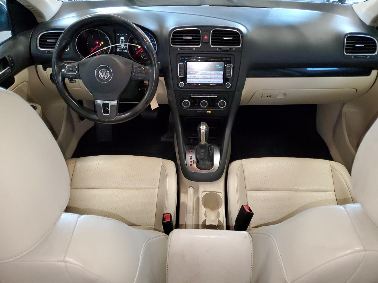 2011 VOLKSWAGEN JETTA