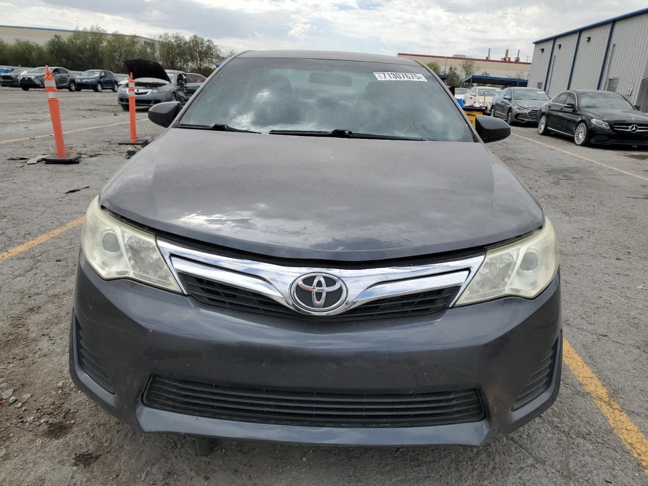 2014 TOYOTA CAMRY