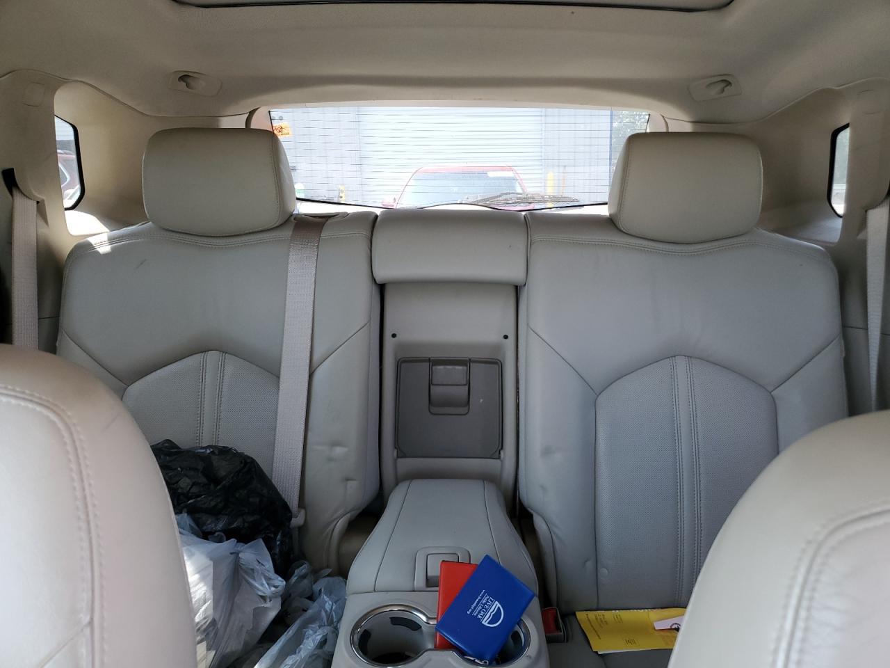 2010 CADILLAC SRX