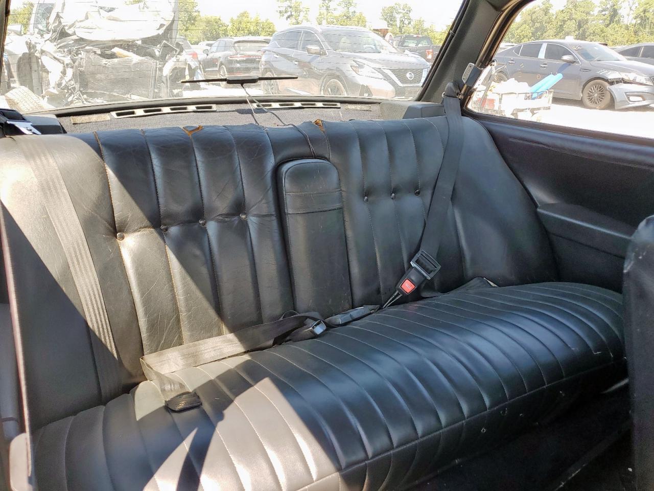 1984 VOLVO 242