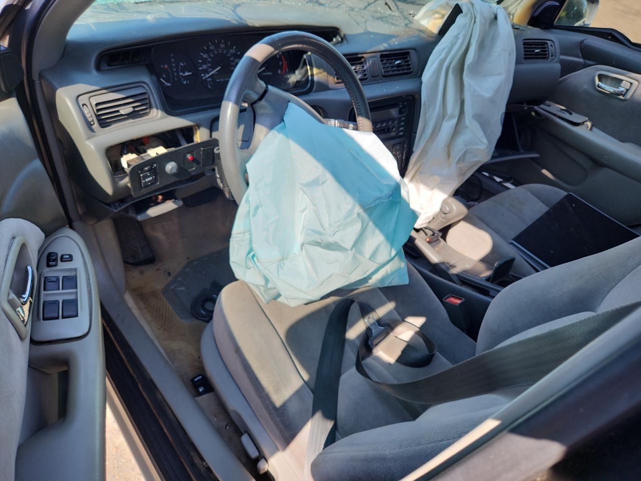 2001 TOYOTA CAMRY