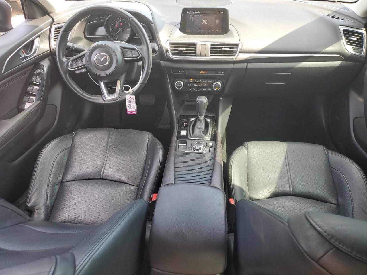 2018 MAZDA 3