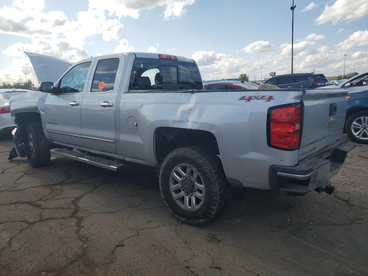 2015 CHEVROLET Silverado