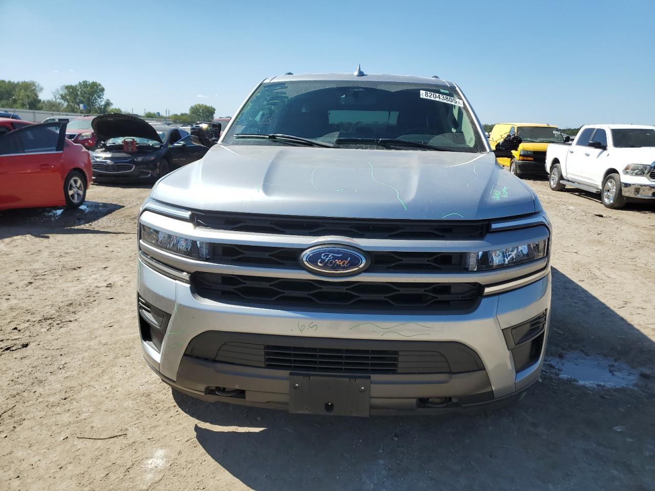 2022 FORD Expedition