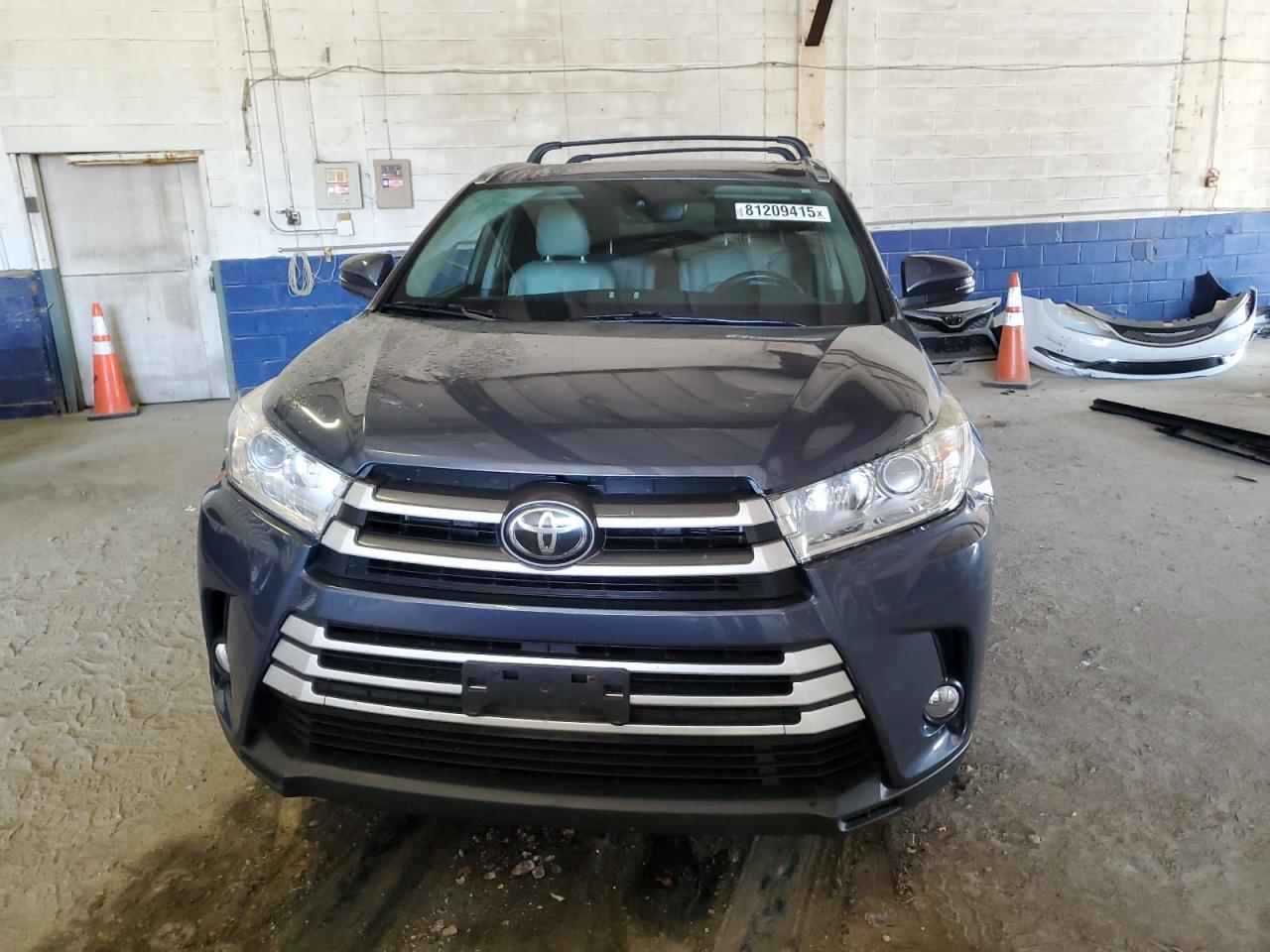 2018 TOYOTA HIGHLANDER