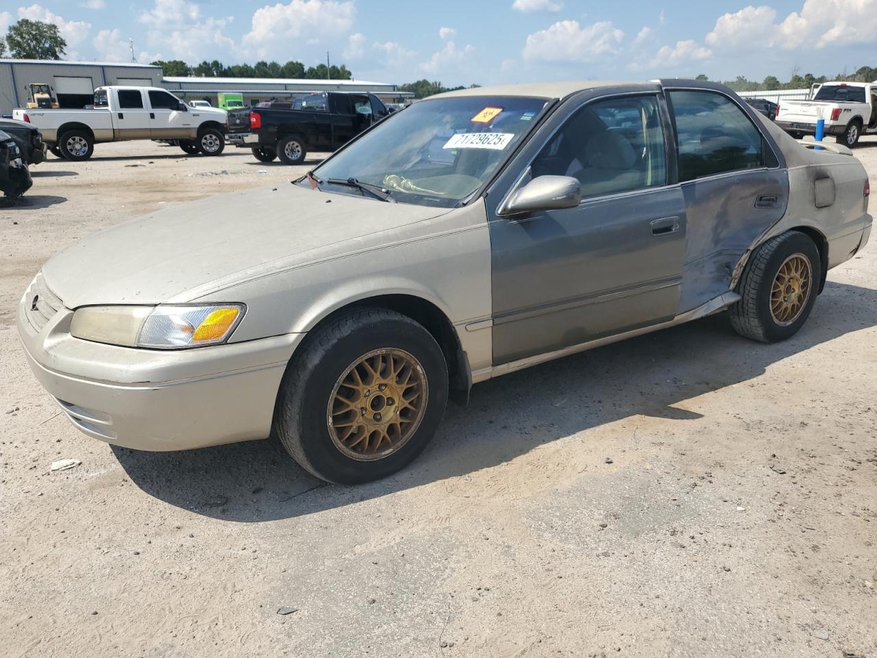 1997 TOYOTA CAMRY