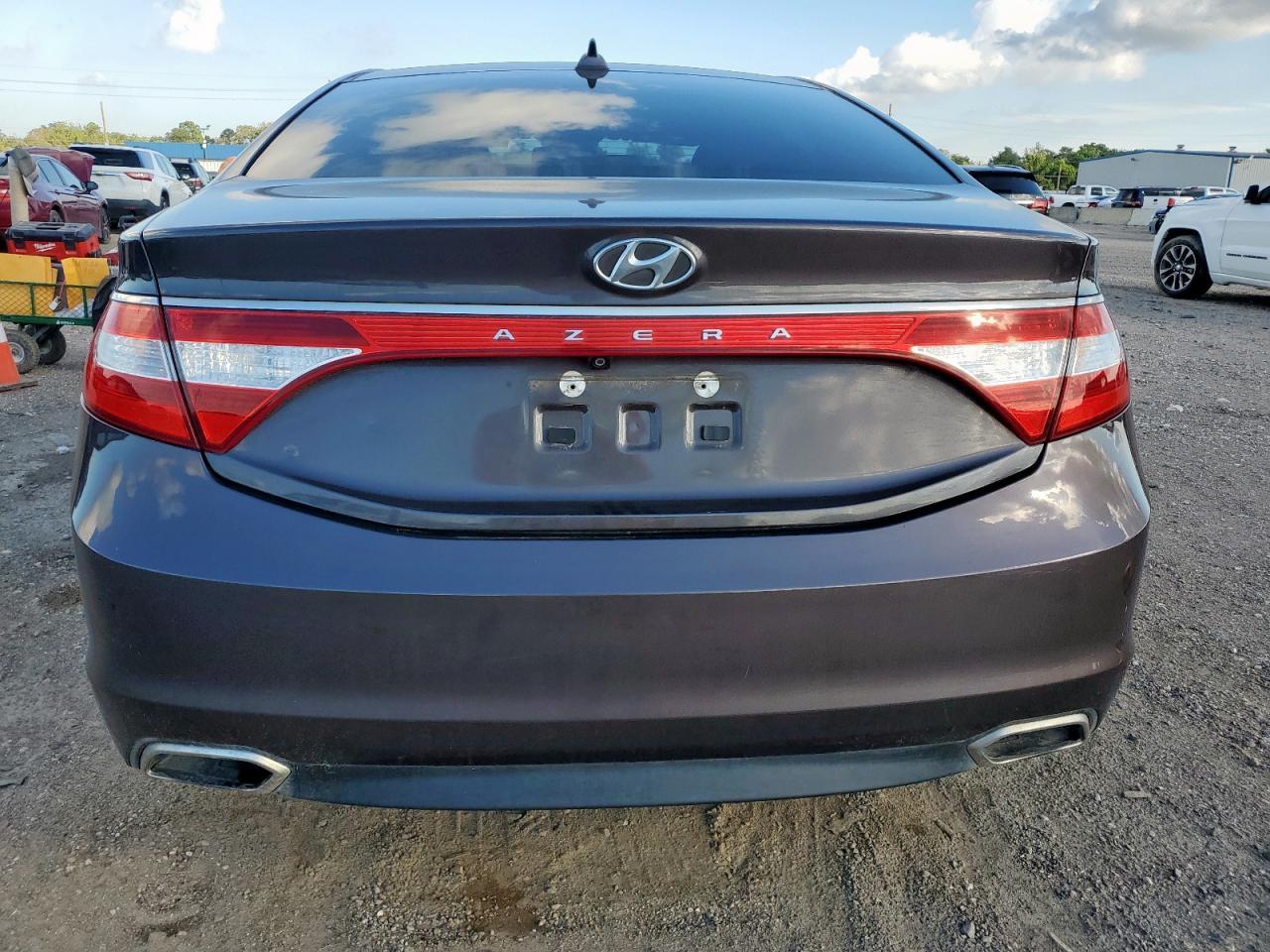 2016 HYUNDAI Azera