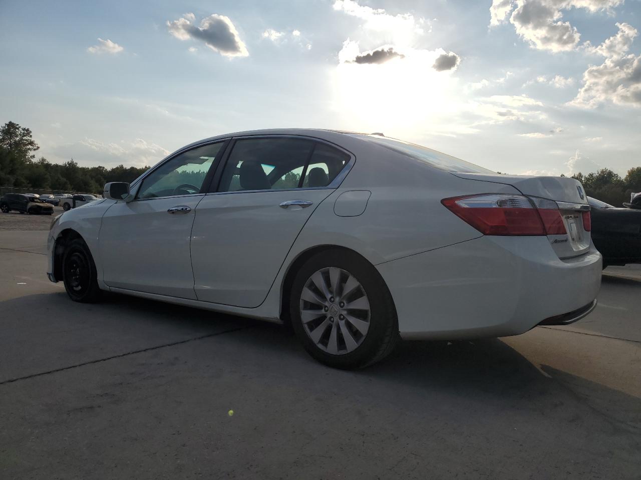 2015 HONDA ACCORD