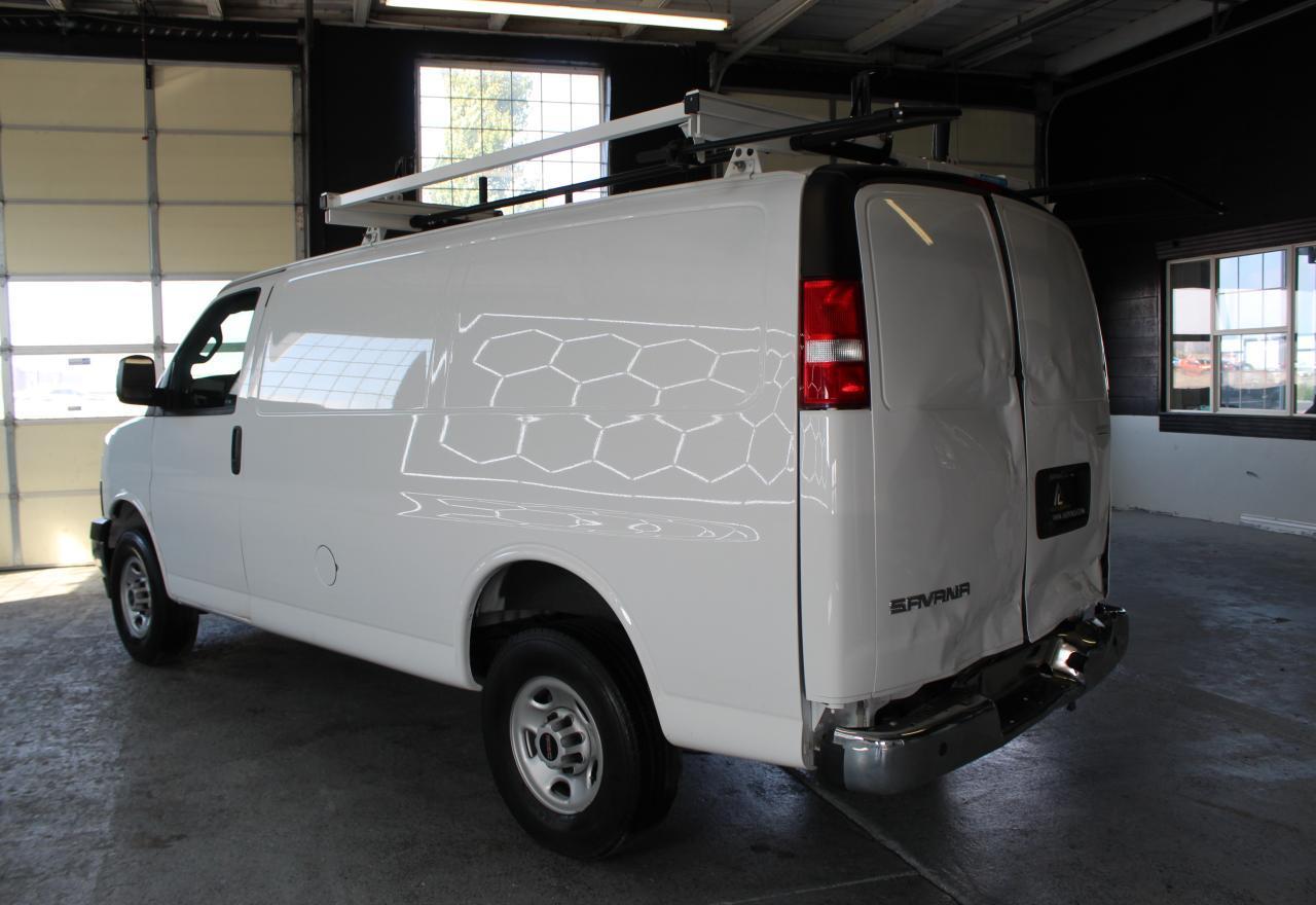 2023 GMC Savana