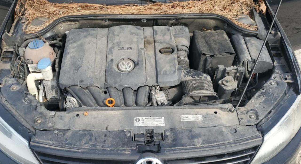 2012 VOLKSWAGEN JETTA
