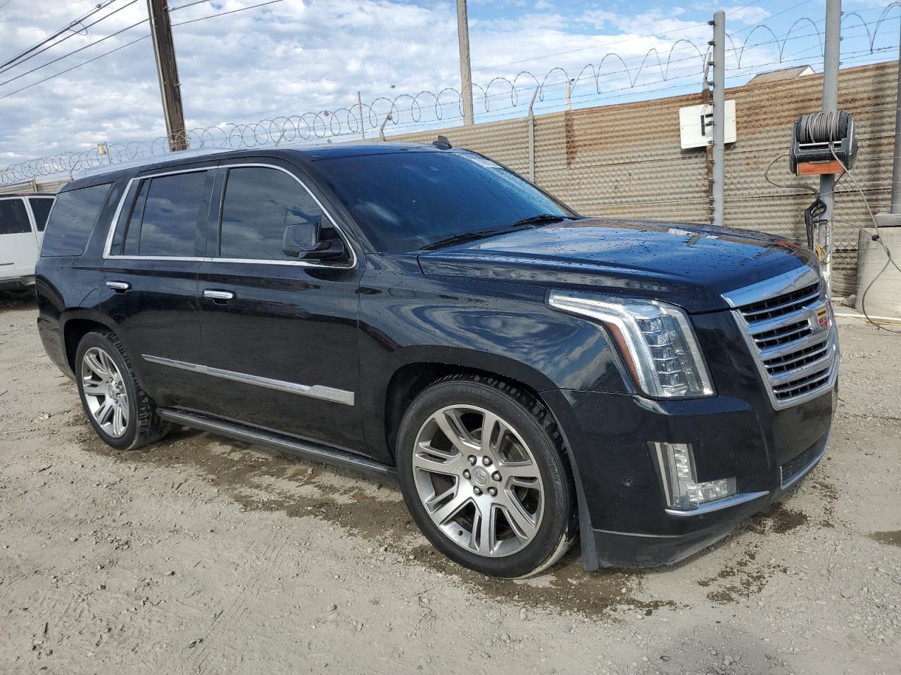 2015 CADILLAC ESCALADE