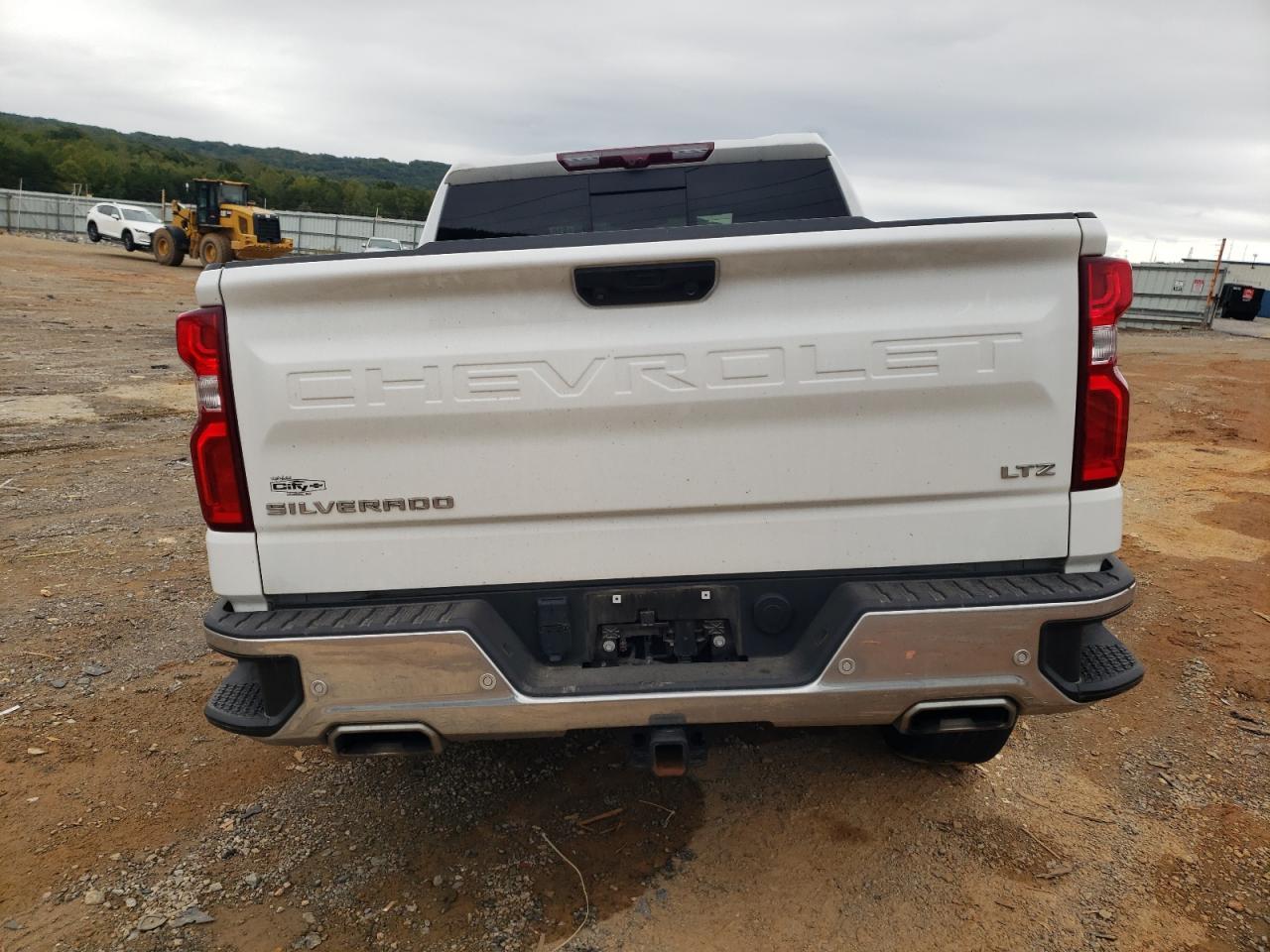 2024 CHEVROLET Silverado