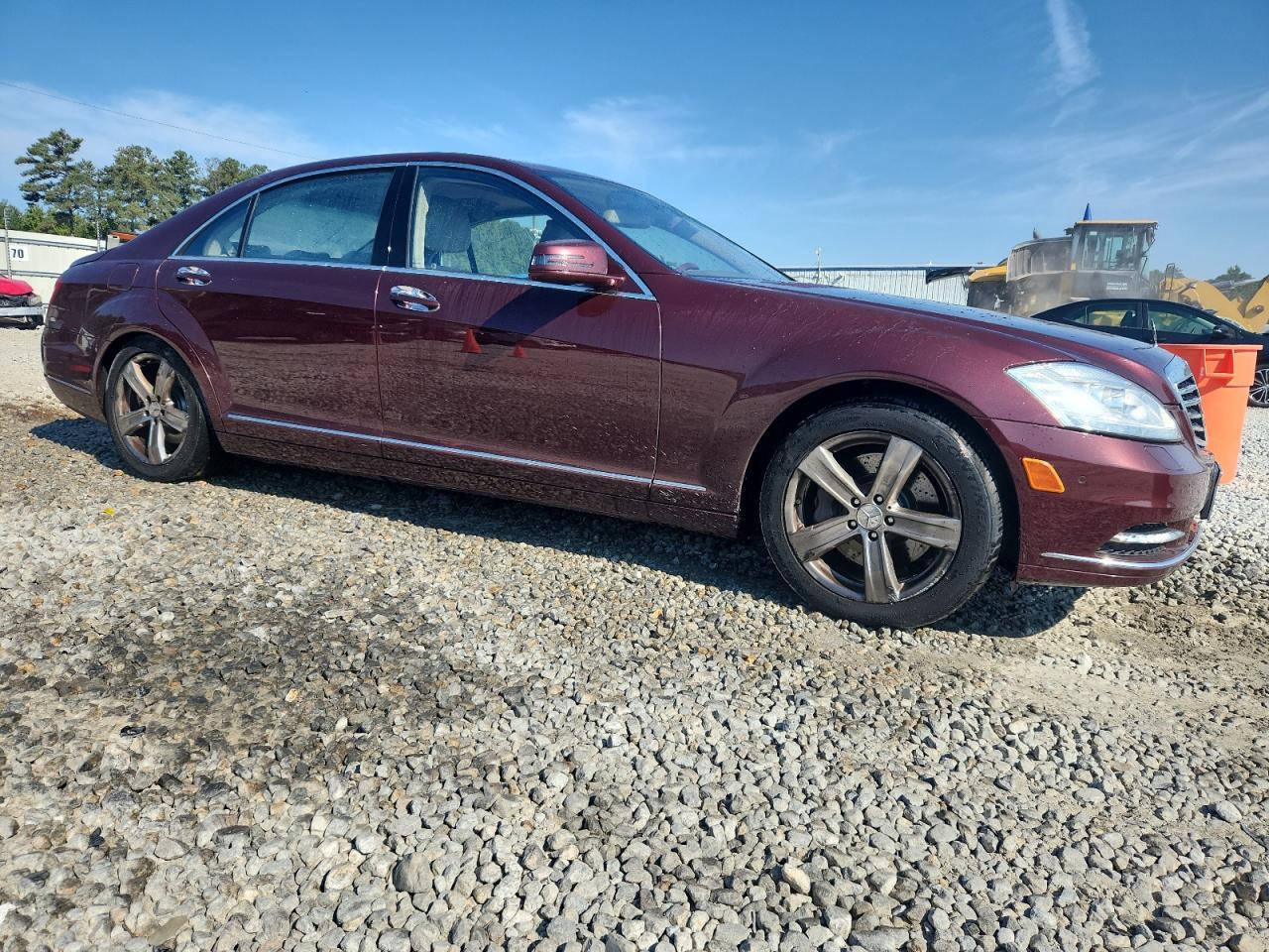 2011 MERCEDES-BENZ S-Class