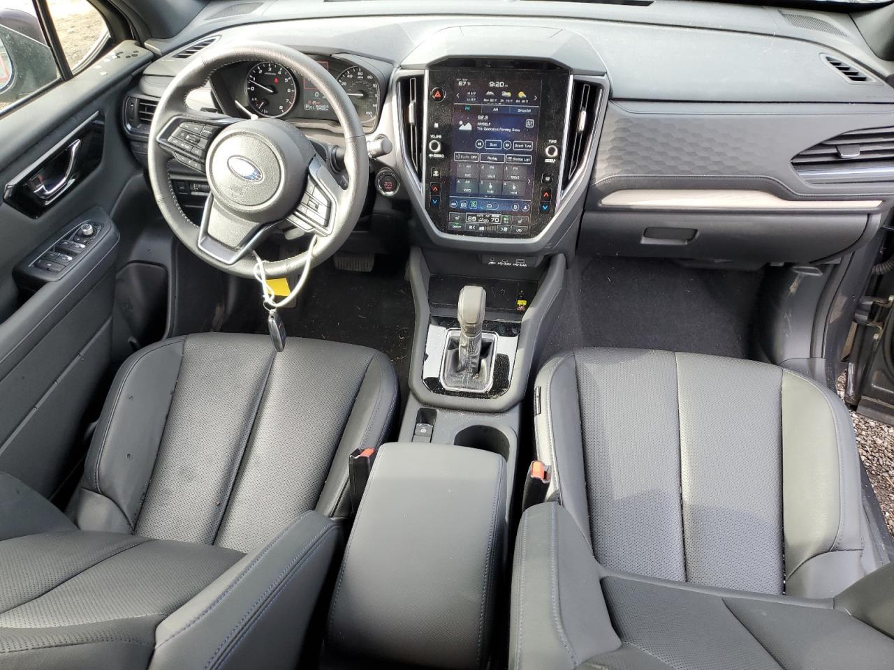 2025 SUBARU FORESTER