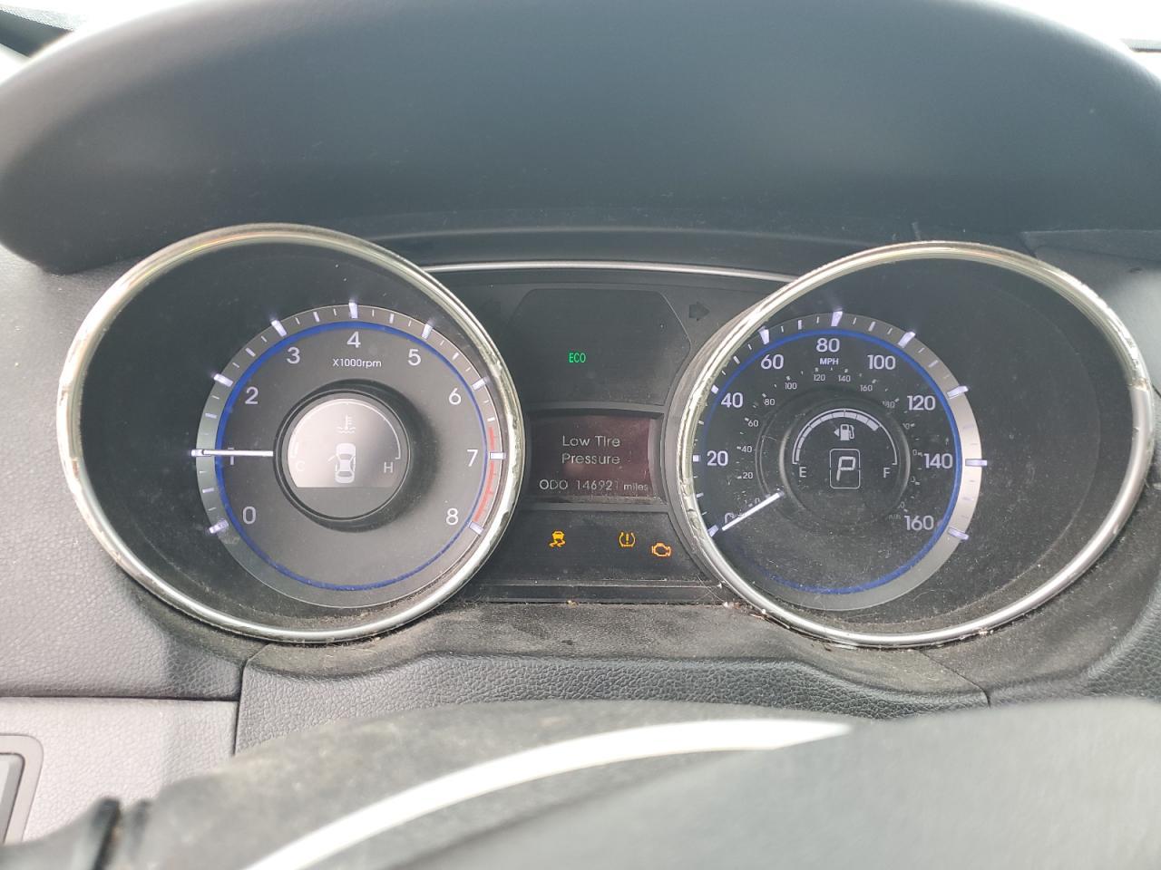 2011 HYUNDAI SONATA