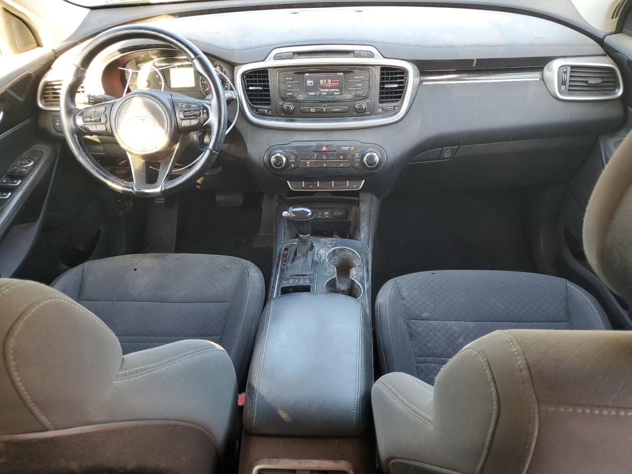 2016 KIA SORENTO