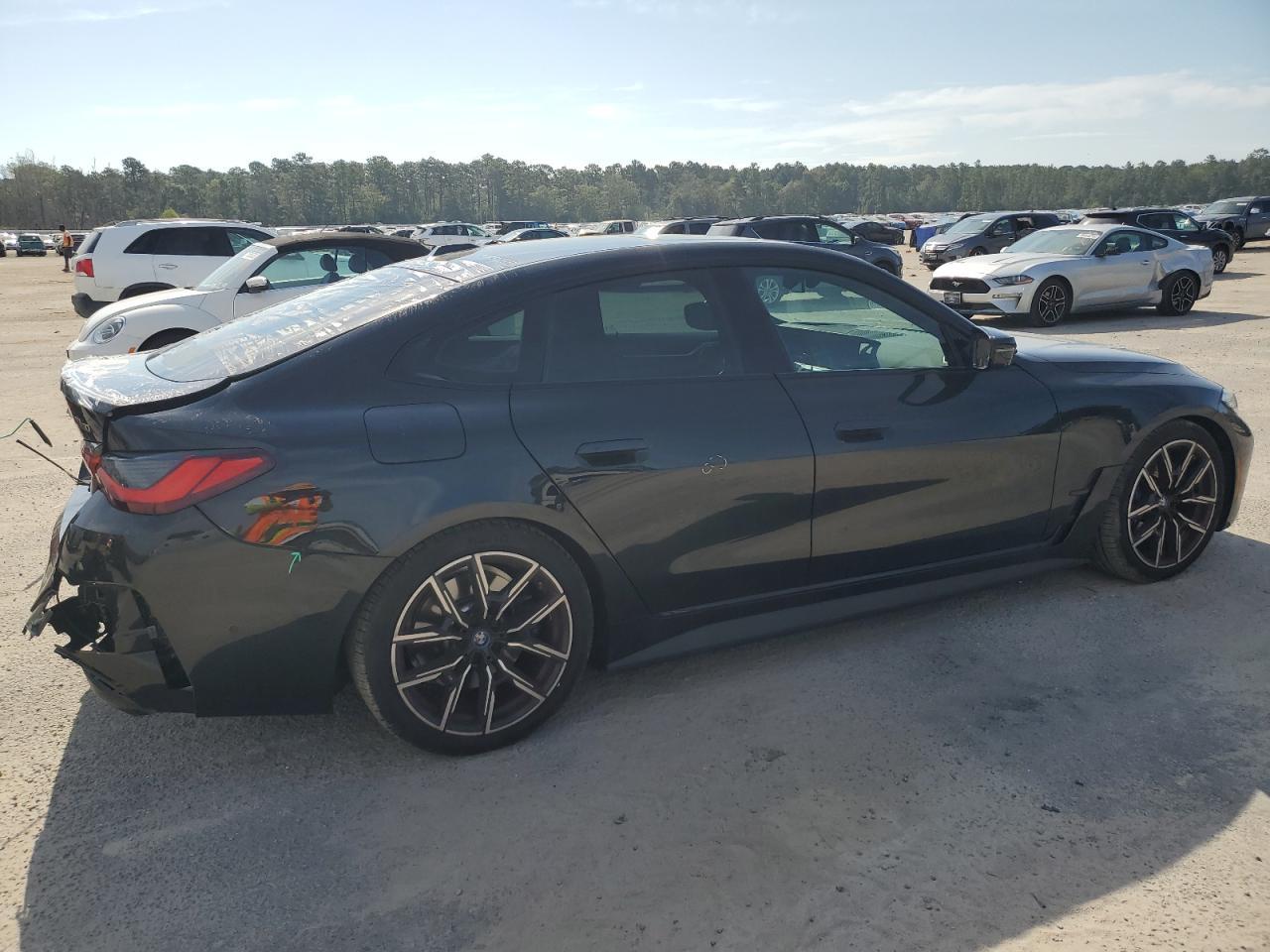 2024 BMW i4