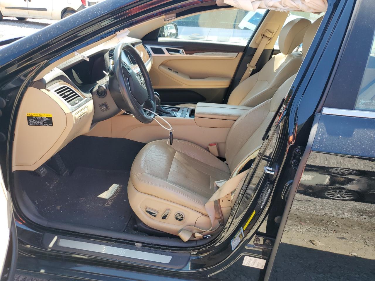 2016 HYUNDAI GENESIS