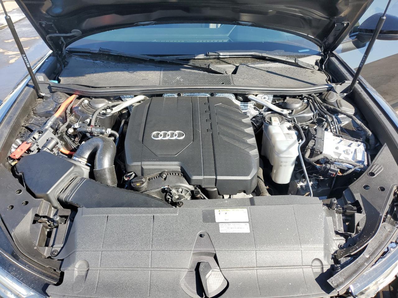 2021 AUDI A6