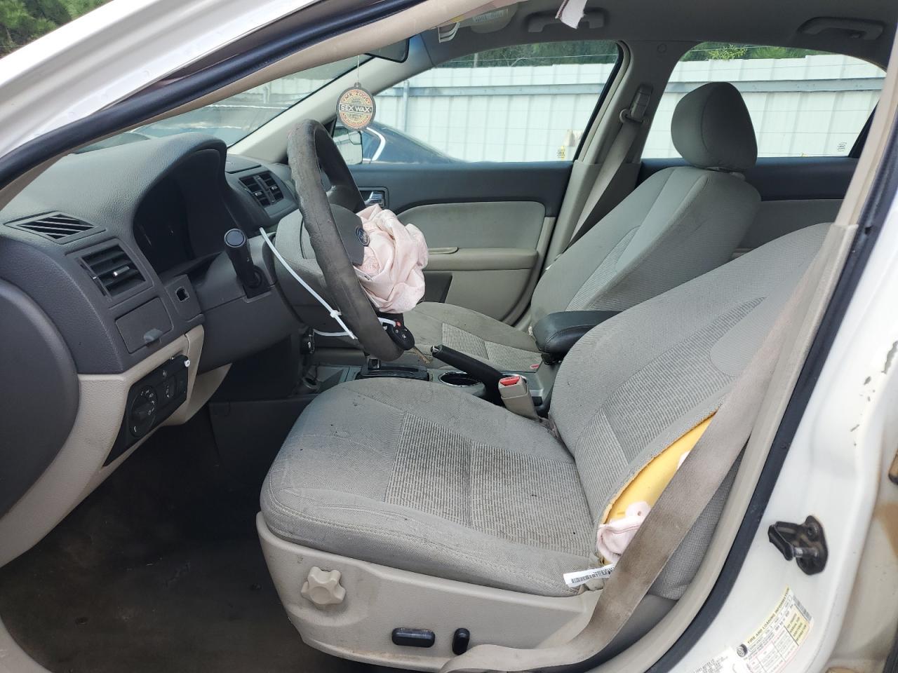 2011 FORD FUSION