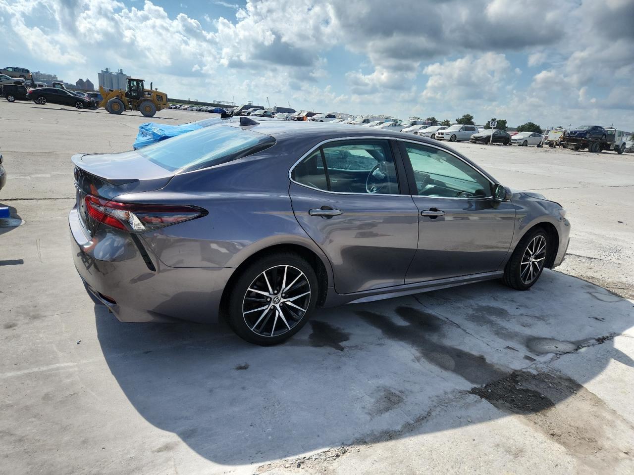 2023 TOYOTA CAMRY